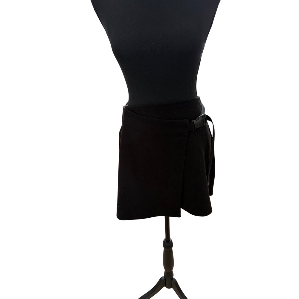 Zara Woman Black Wrap Mini Skirt Utility Buckle Strap Size S MEX 26